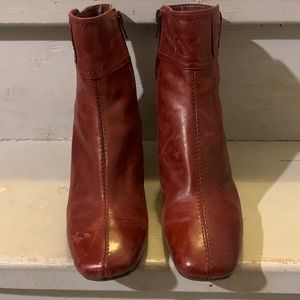 Nine West Ankle Booties Size 6M, only wore twice, very good condition